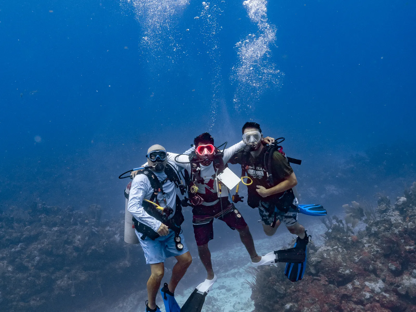 Scuba Diving in Belize with 501 Adventure Tours, photo 9